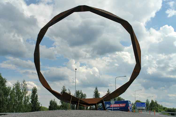 Mikkeli Sculpture Park Roundabout