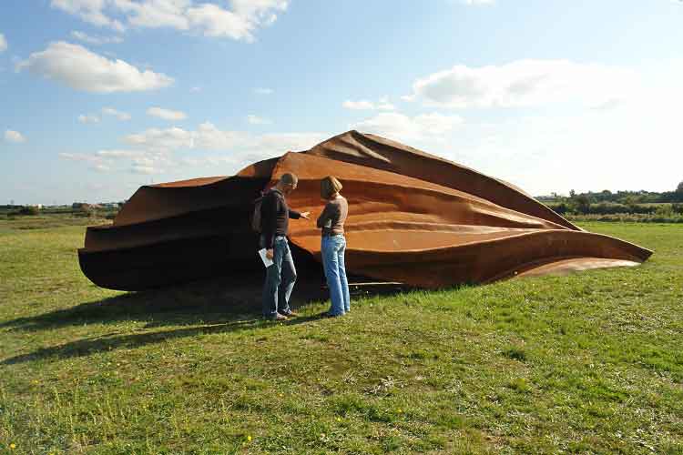 DE NOLLEN Sculpture Park in North-Holland.
